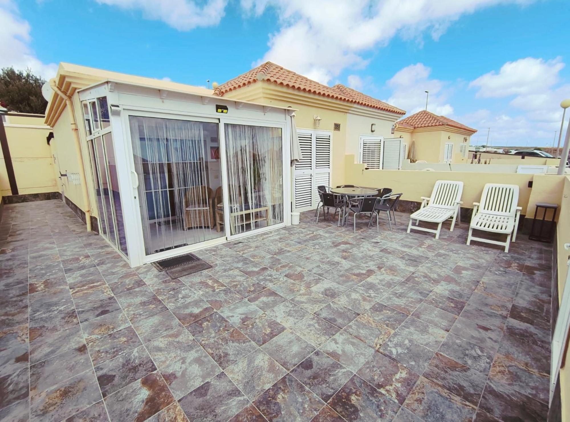 Brisa Marina - Vista Golf 2 - Wifi - Swimming Pool Villa Caleta De Fuste Exterior photo